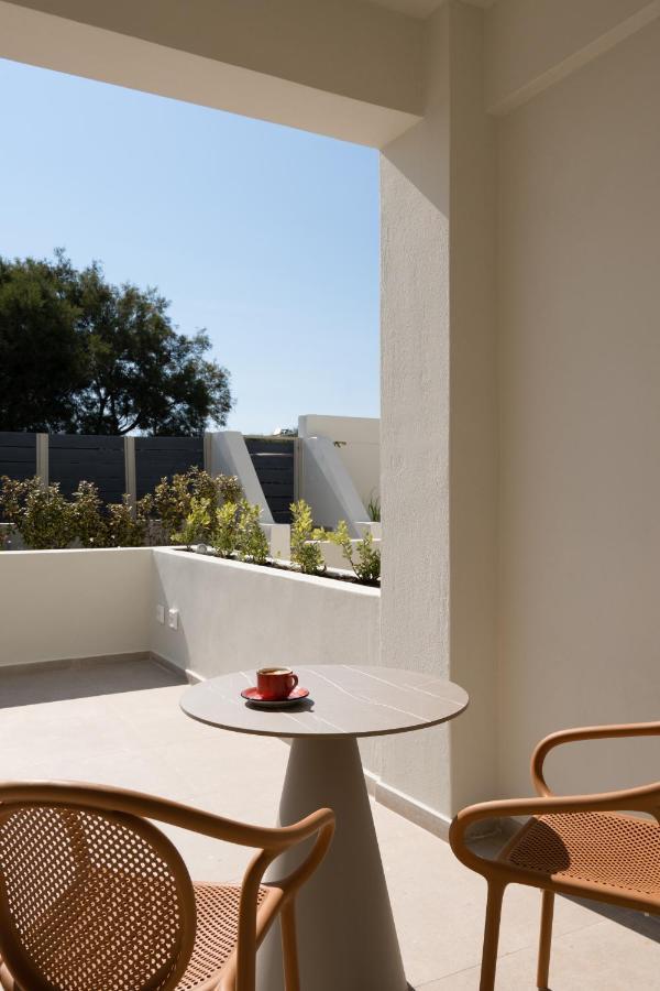 Acanthus Oia-Private Jacuzzi Suites Oia (Santorini) Exterior photo