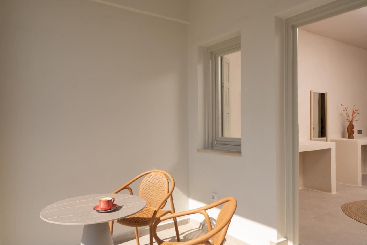 Acanthus Oia-Private Jacuzzi Suites Oia (Santorini) Exterior photo