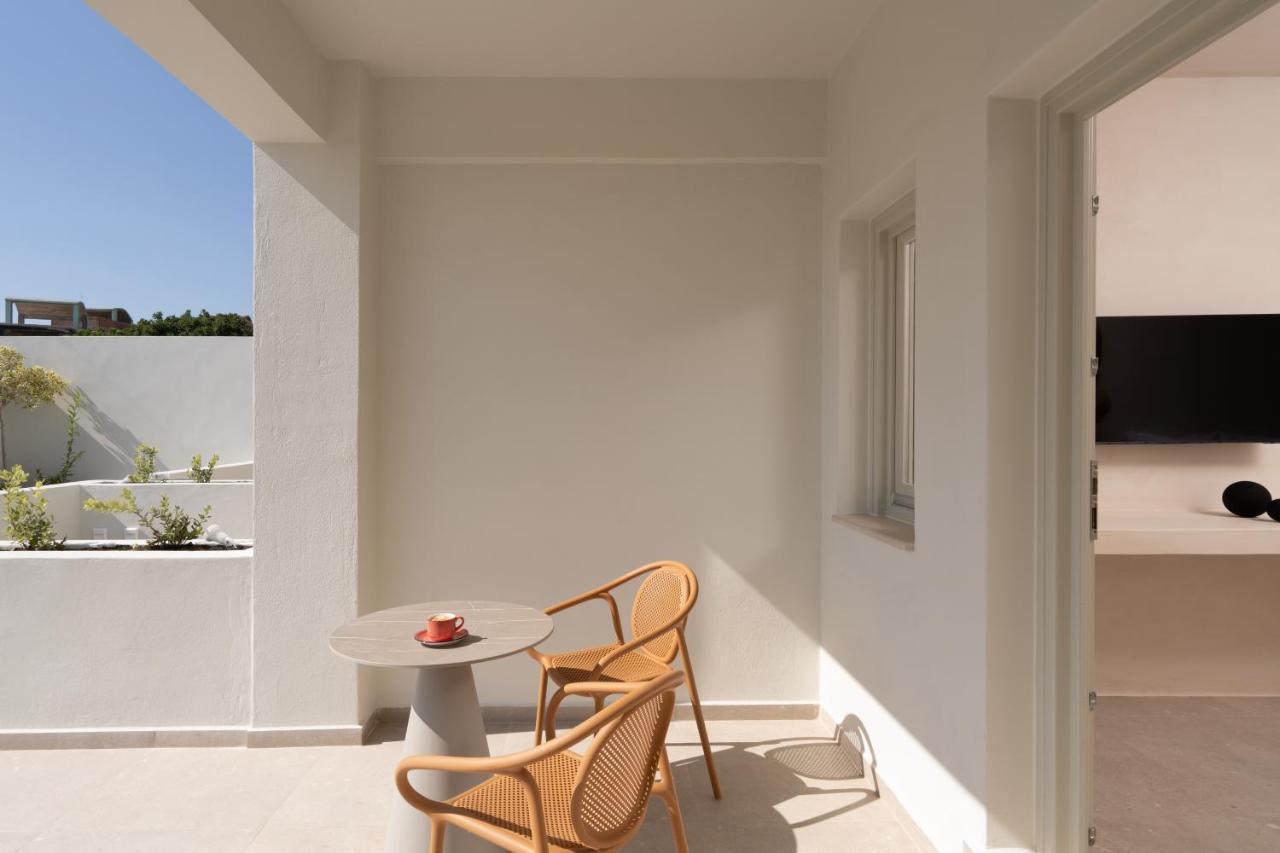 Acanthus Oia-Private Jacuzzi Suites Oia (Santorini) Exterior photo
